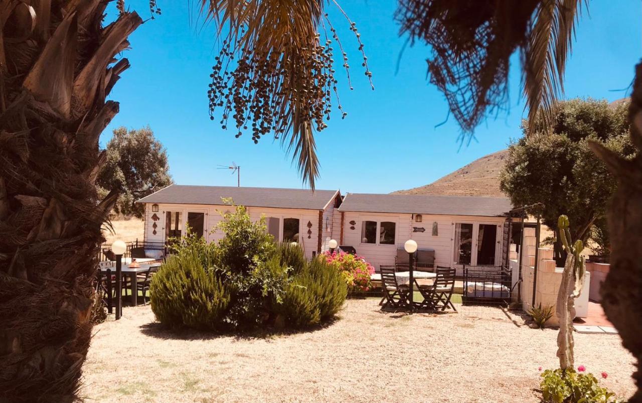Bungalows & Estudios Los Escullos Almería Eksteriør bilde